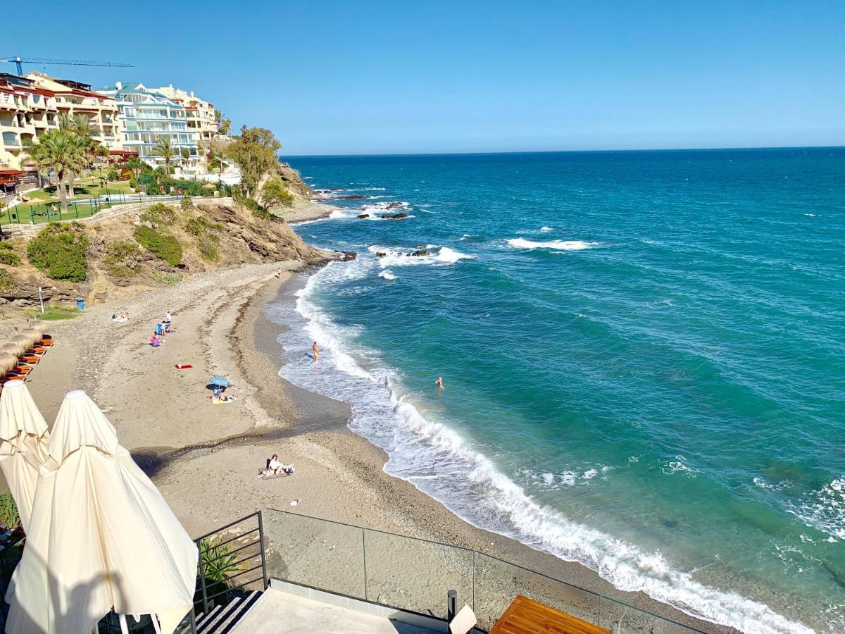 Superb Villa By The Sea 베날마데나코스타 외부 사진